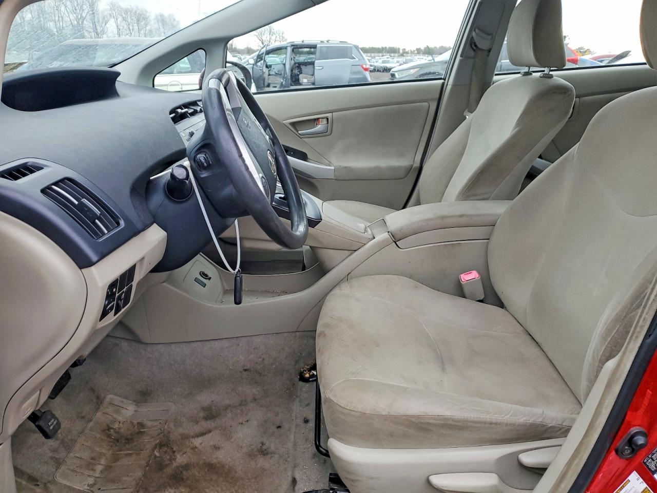 2010 TOYOTA PRIUS photo 7
