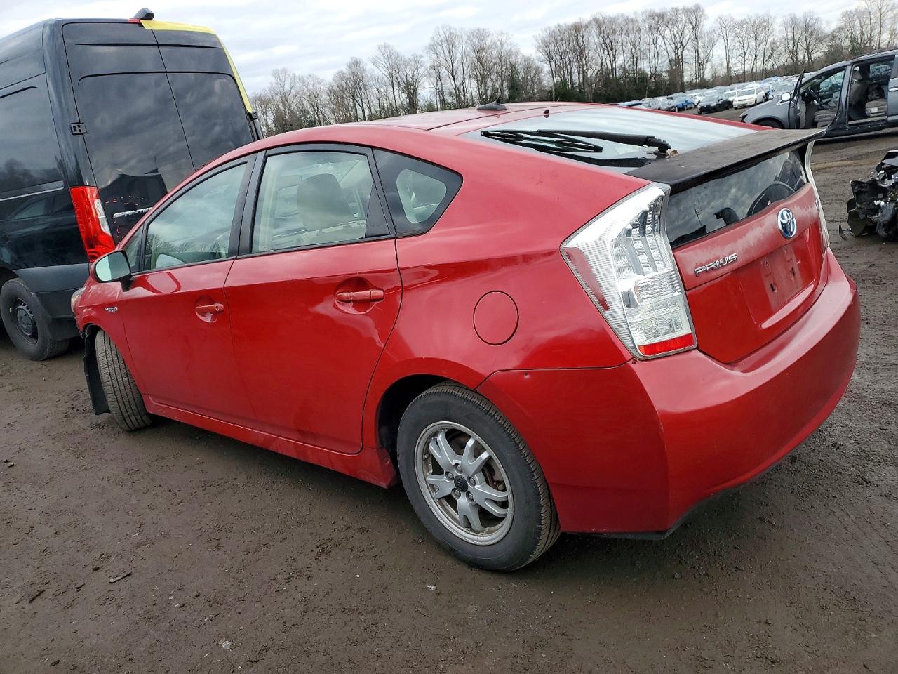2010 TOYOTA PRIUS photo 2