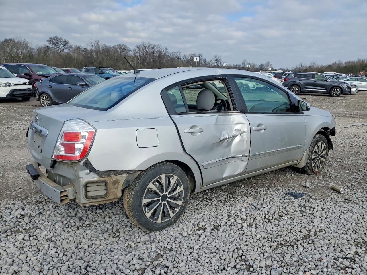 2010 NISSAN SENTRA 2.0 photo 3
