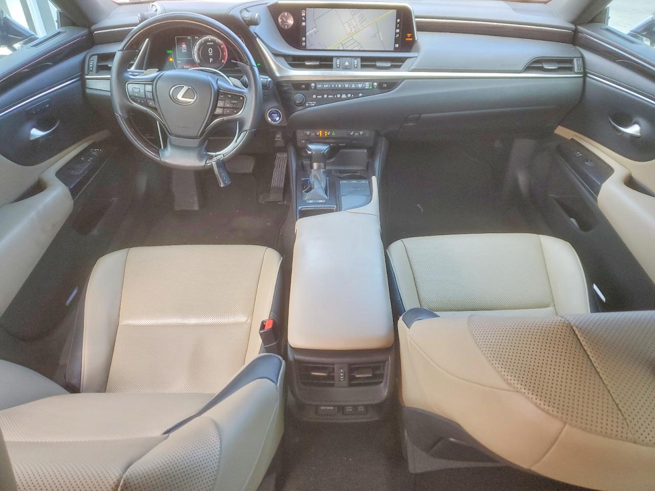 2020 LEXUS ES 300H photo 15