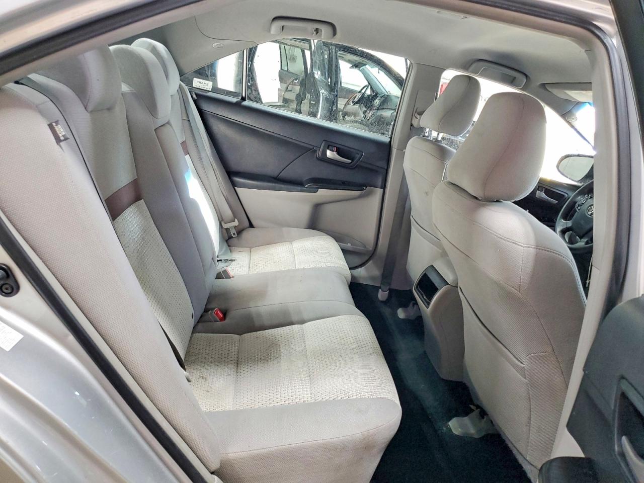 2012 TOYOTA CAMRY BASE photo 10