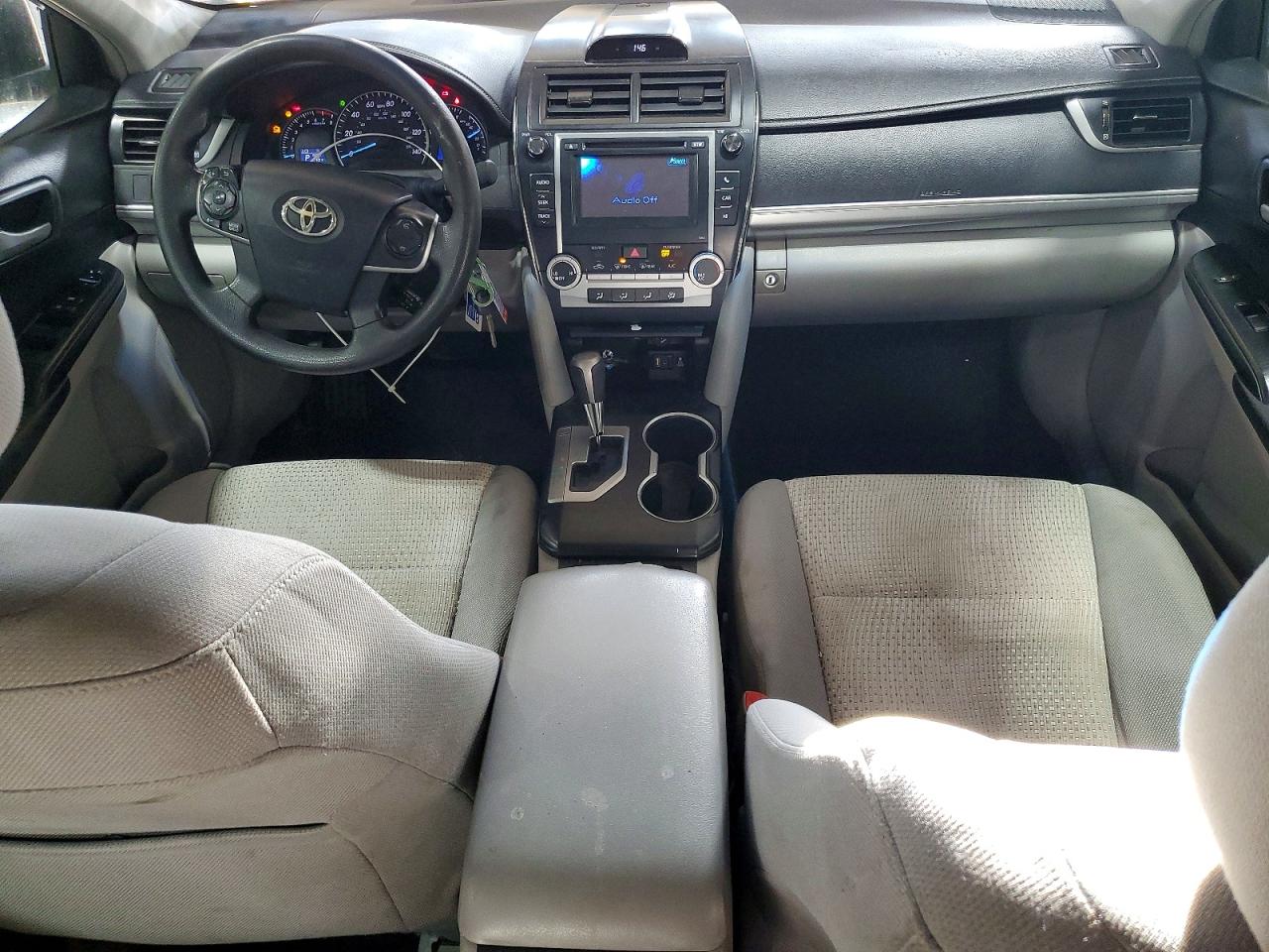 2012 TOYOTA CAMRY BASE photo 8