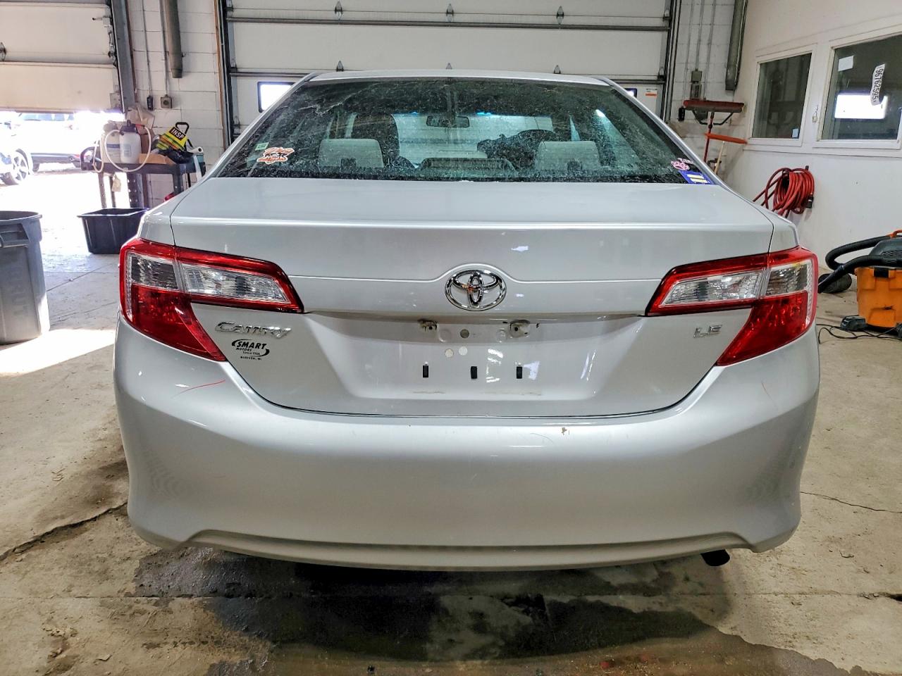 2012 TOYOTA CAMRY BASE photo 6