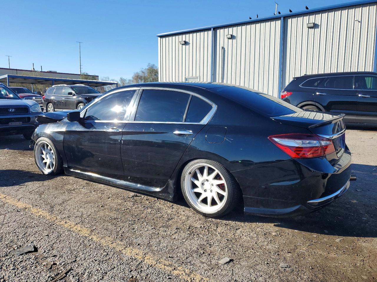 2017 HONDA ACCORD LX photo 4
