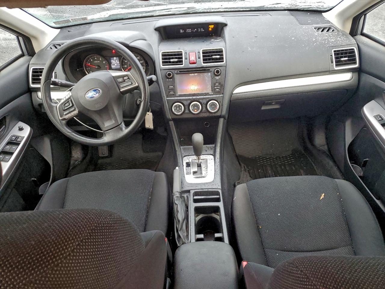 2016 SUBARU IMPREZA photo 8