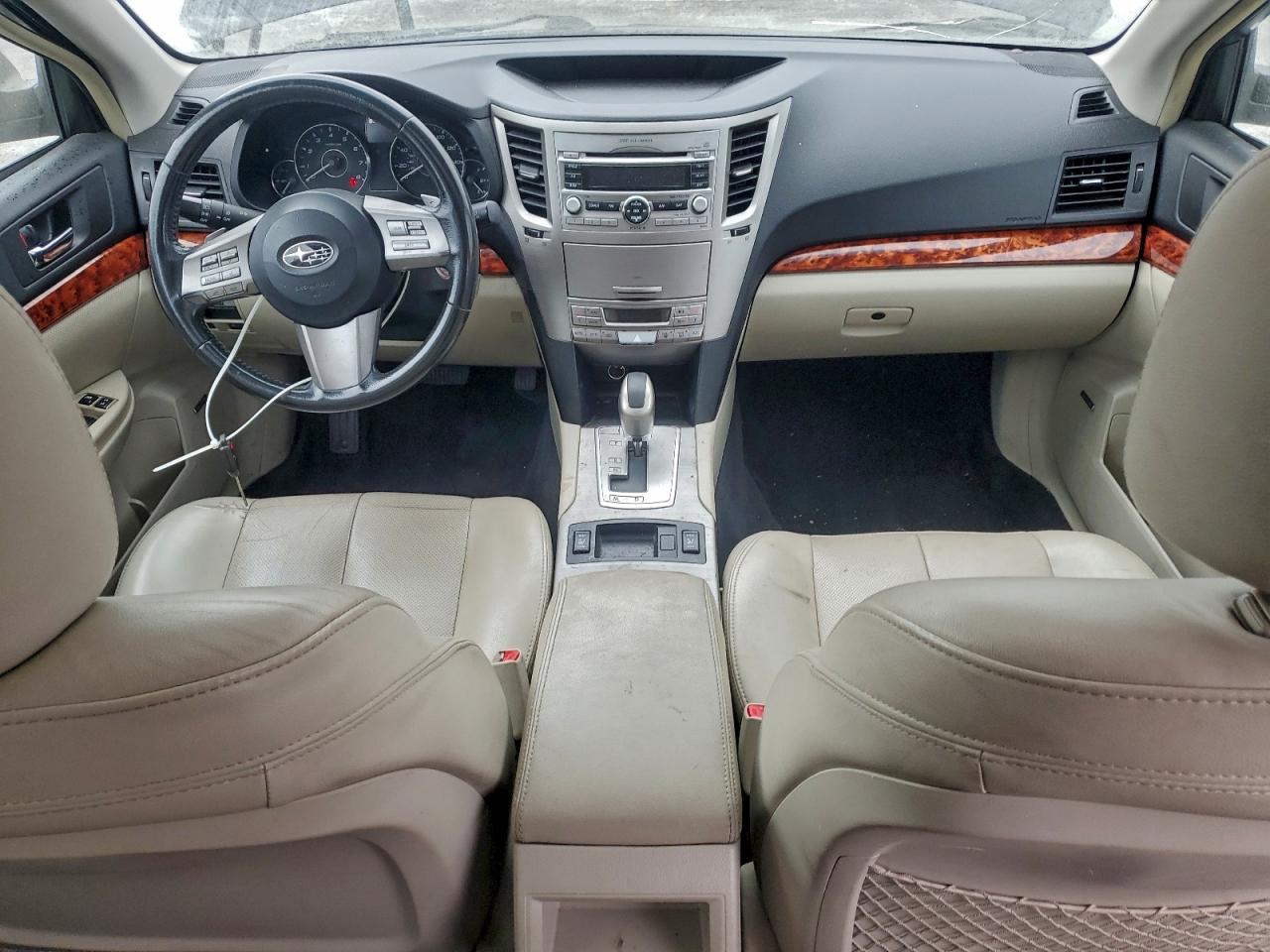 2011 SUBARU OUTBACK 3.6R LIMITED photo 8
