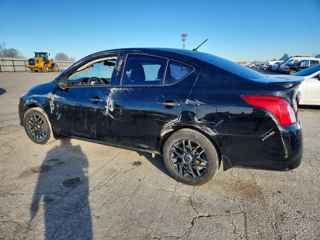 2018 NISSAN VERSA S photo 5