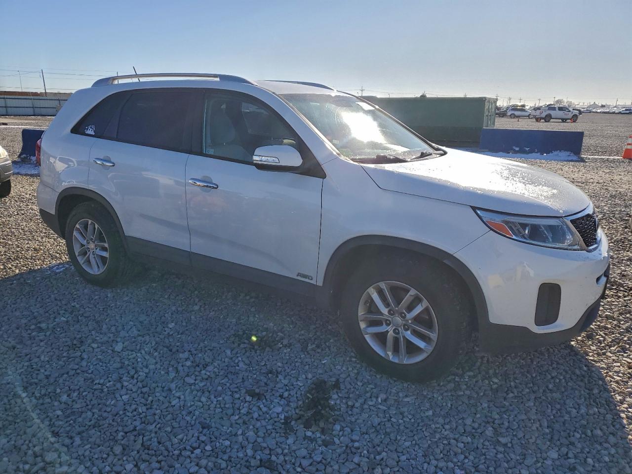 2015 KIA SORENTO LX photo 4