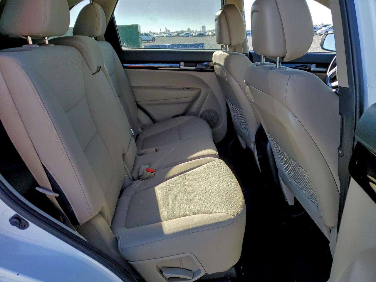 2015 KIA SORENTO LX photo 11