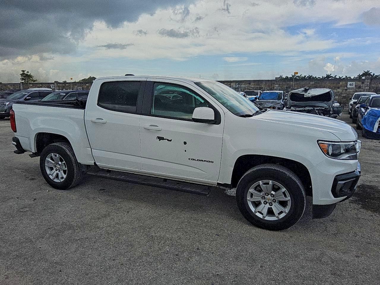2022 CHEVROLET COLORADO LT photo 4