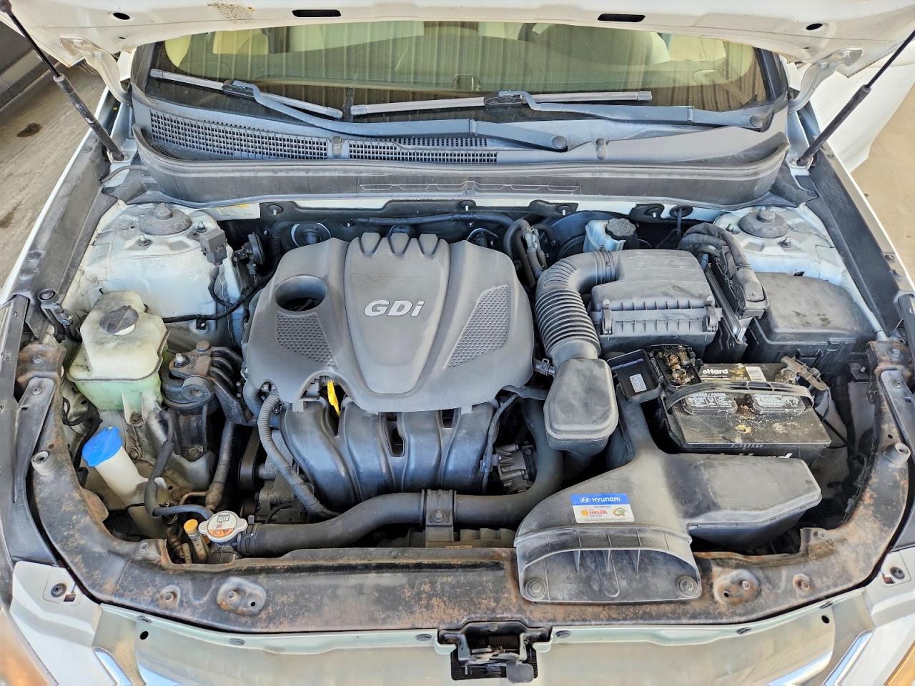 2013 HYUNDAI SONATA GLS photo 11