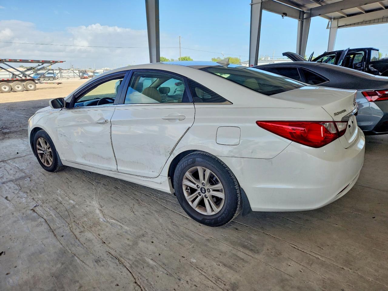 2013 HYUNDAI SONATA GLS photo 2