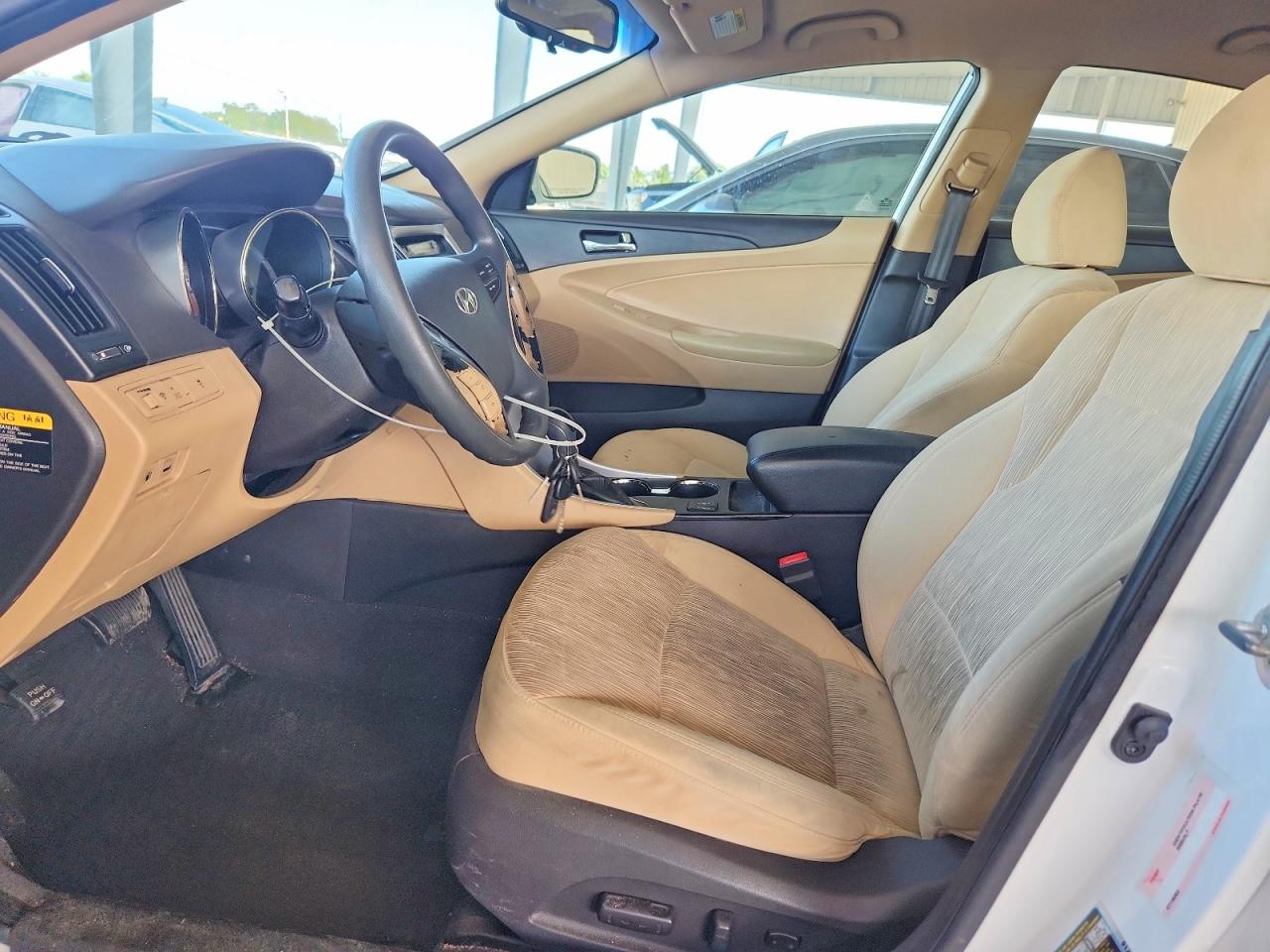 2013 HYUNDAI SONATA GLS photo 7