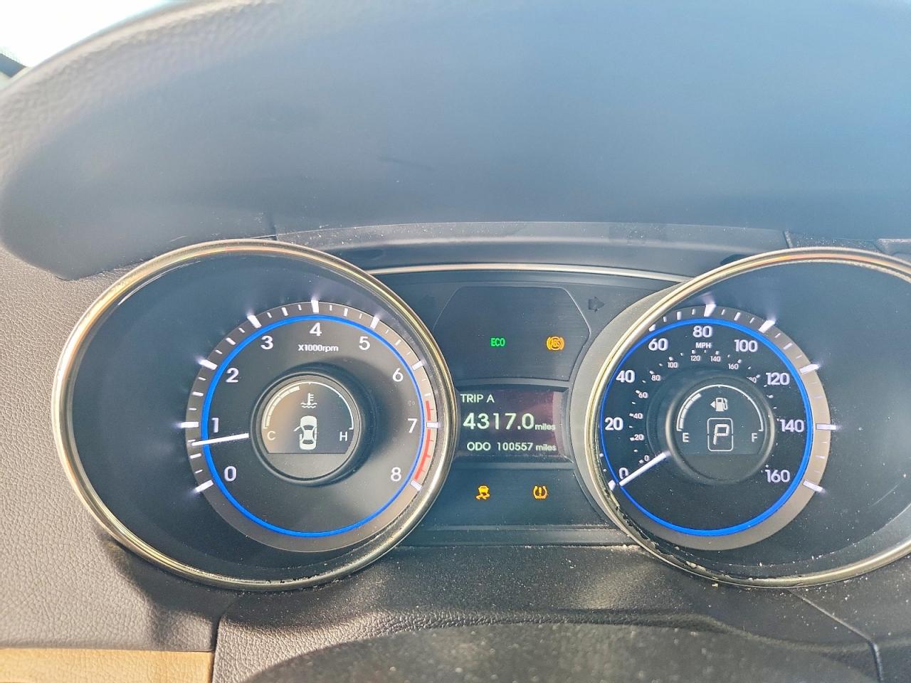 2013 HYUNDAI SONATA GLS photo 9