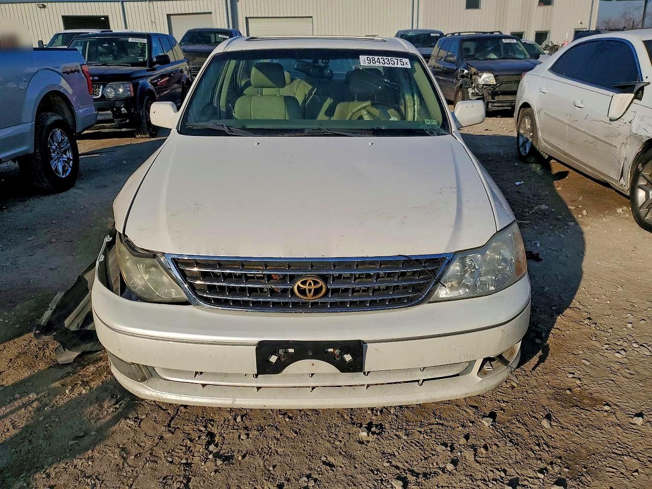 2003 TOYOTA AVALON XL photo 9