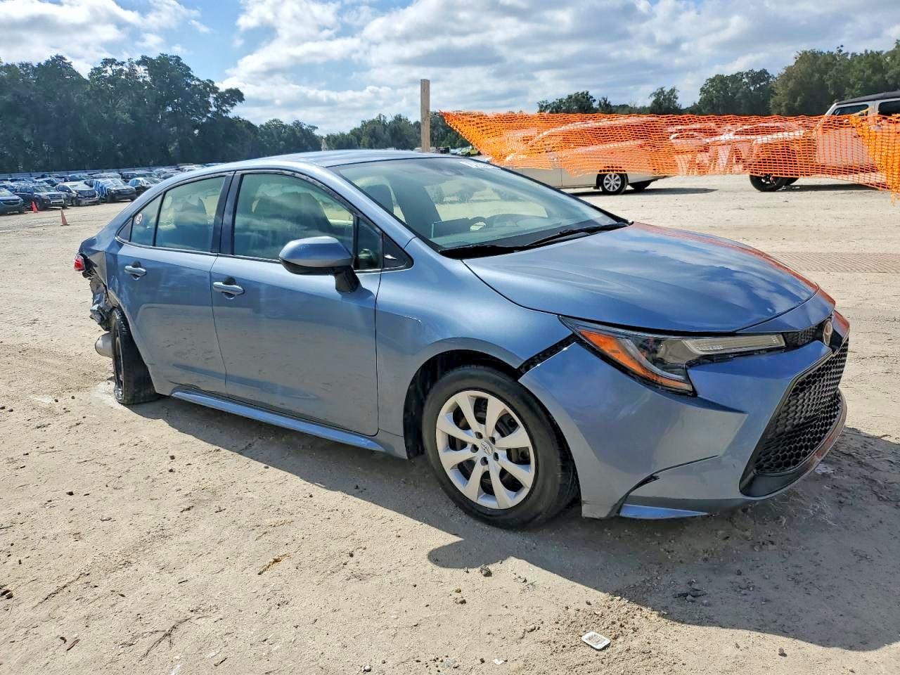 2020 TOYOTA COROLLA LE photo 7