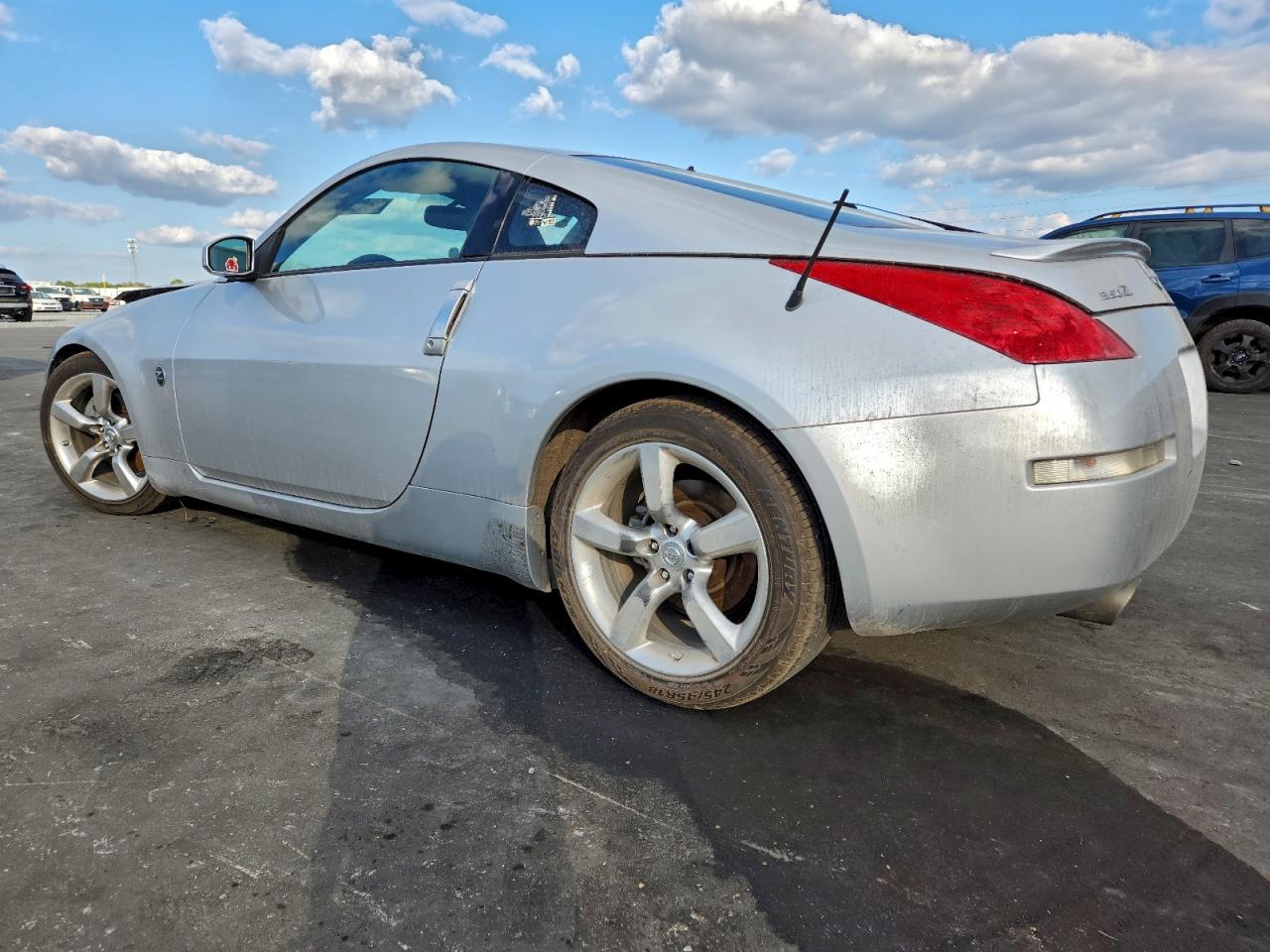 2006 NISSAN 350Z COUPE photo 2