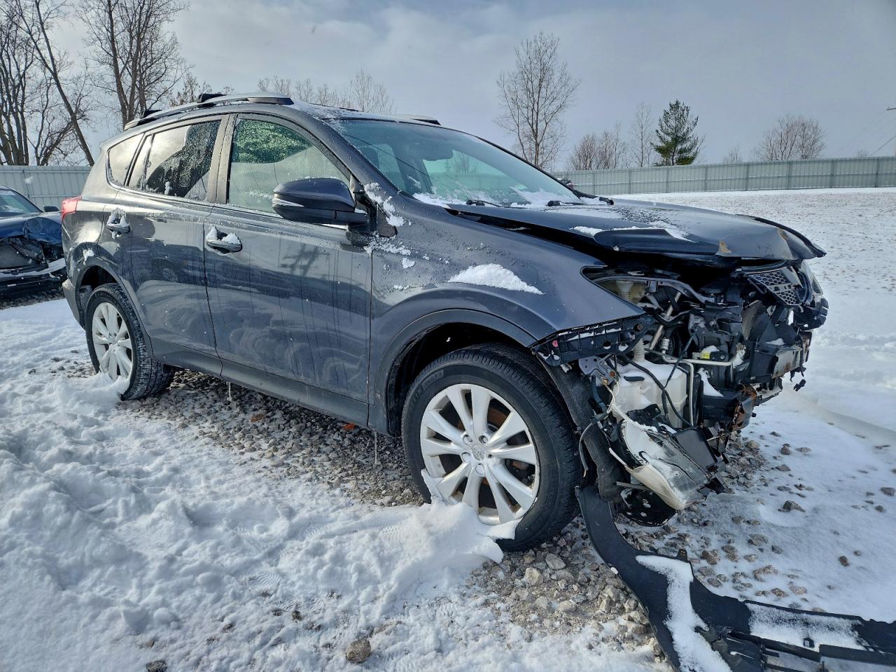 2015 TOYOTA RAV4 LIMITED photo 4