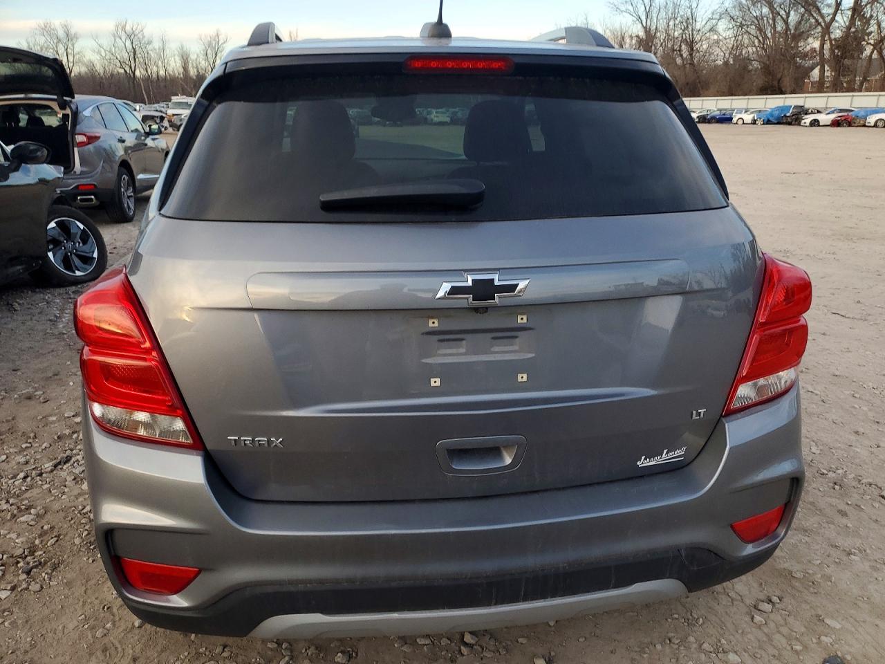2020 CHEVROLET TRAX 1LT photo 6