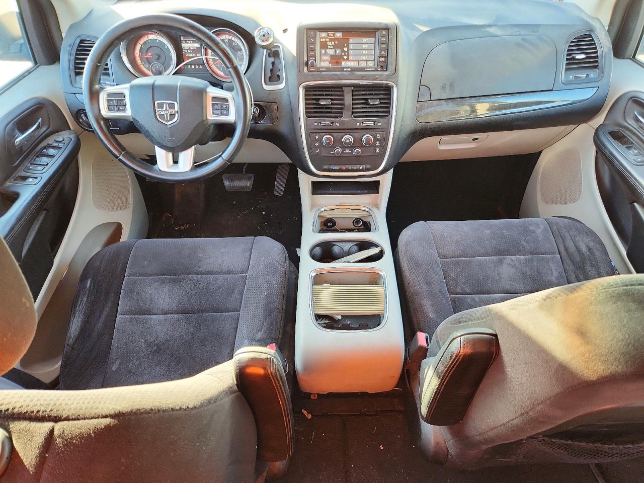 2013 DODGE GRAND CARAVAN SXT photo 29
