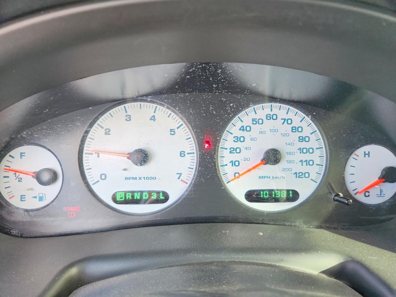 2004 DODGE INTREPID SE photo 25