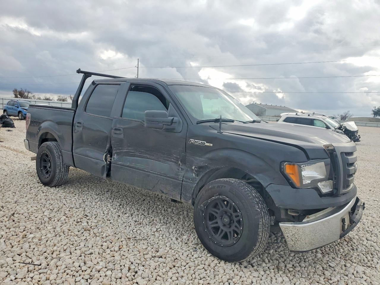 2010 FORD F150 SUPERCREW photo 4