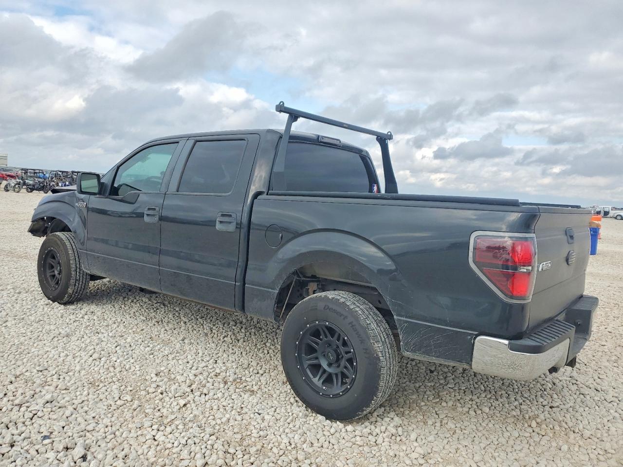 2010 FORD F150 SUPERCREW photo 2