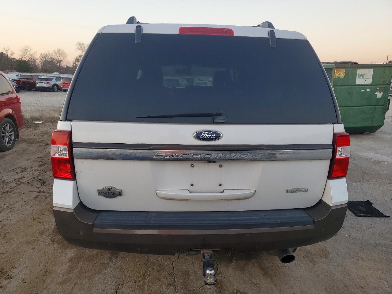 2015 FORD EXPEDITION XLT photo 6