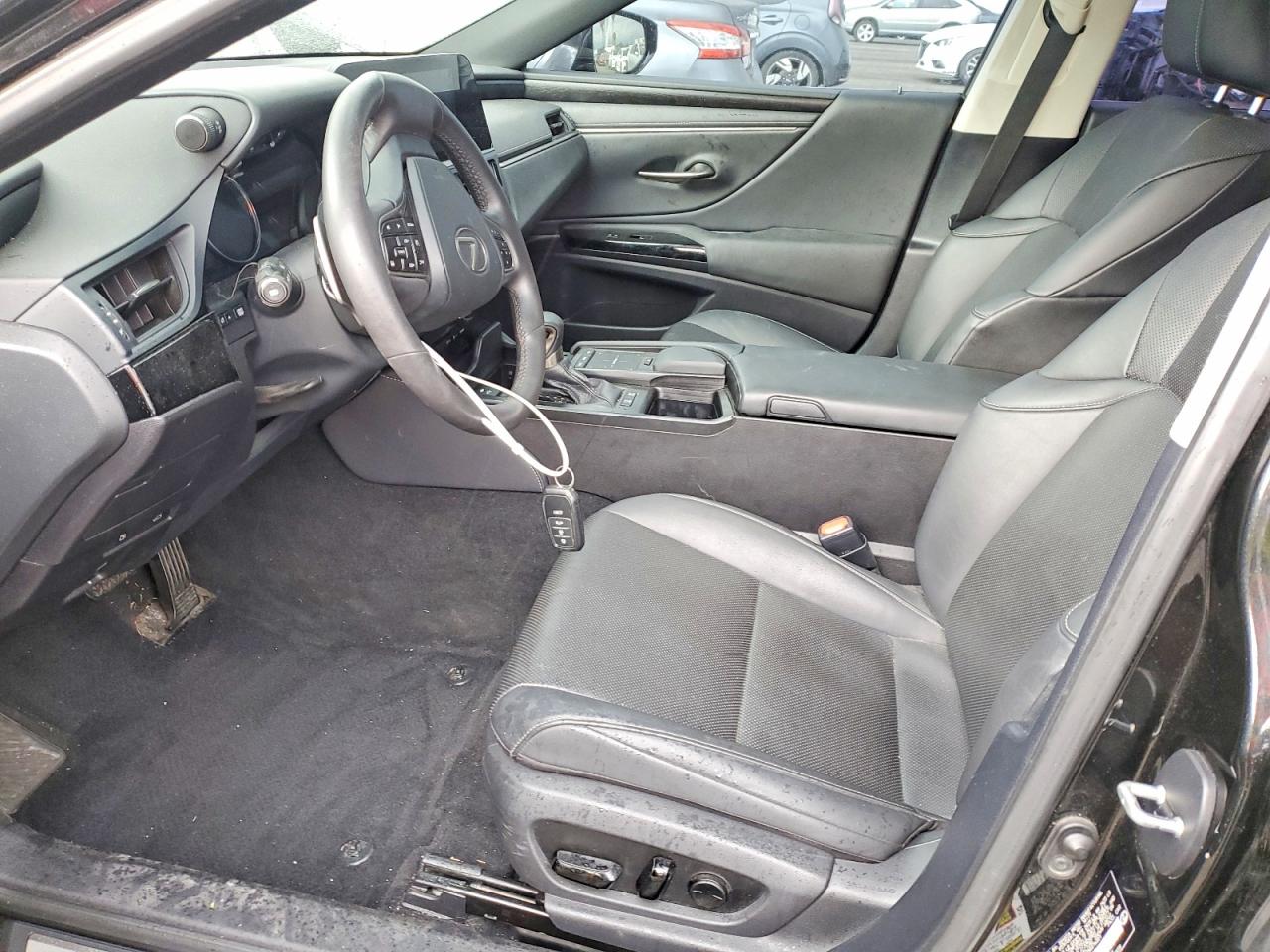 2022 LEXUS ES 300H BASE photo 19