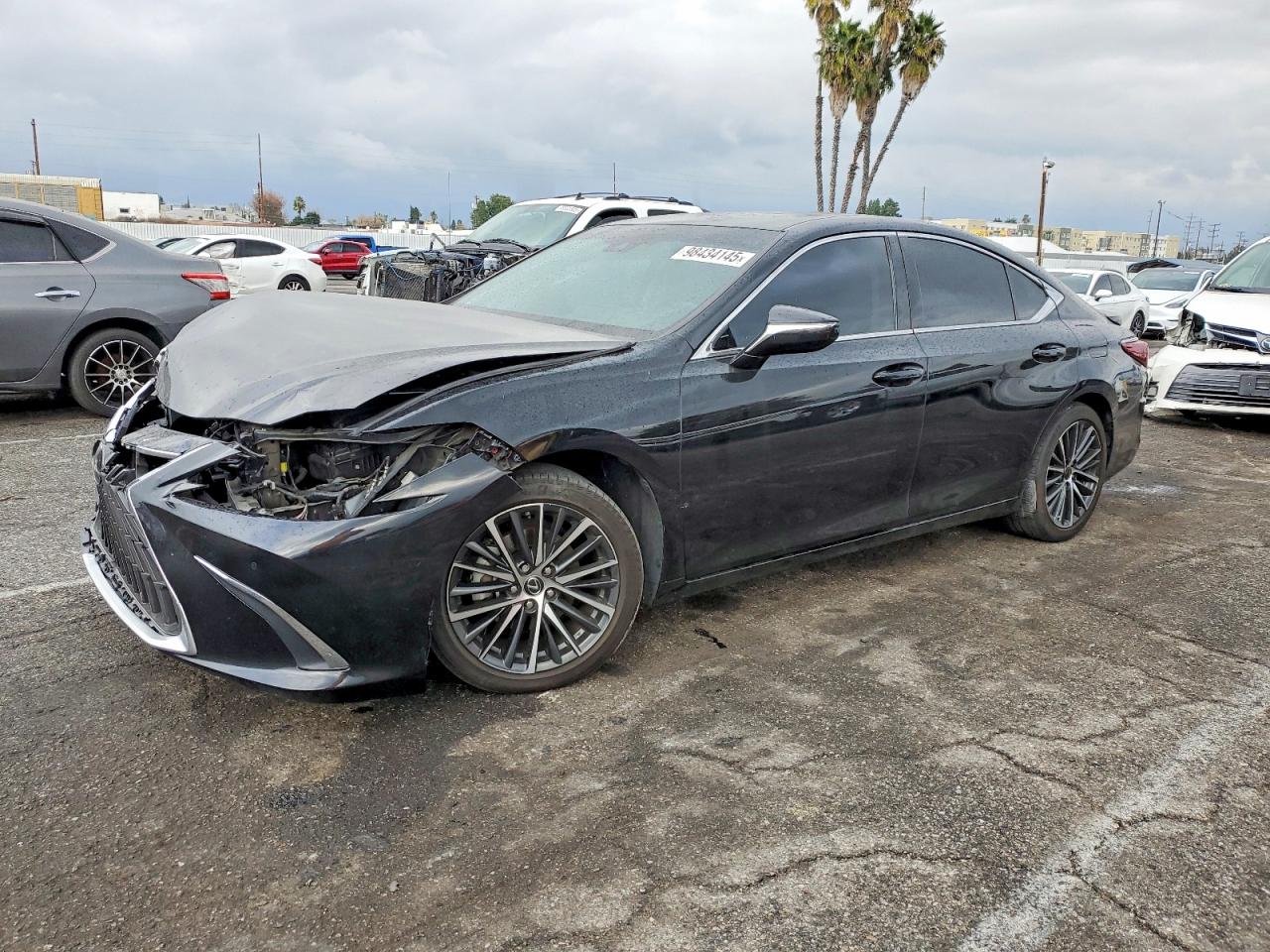 2022 LEXUS ES