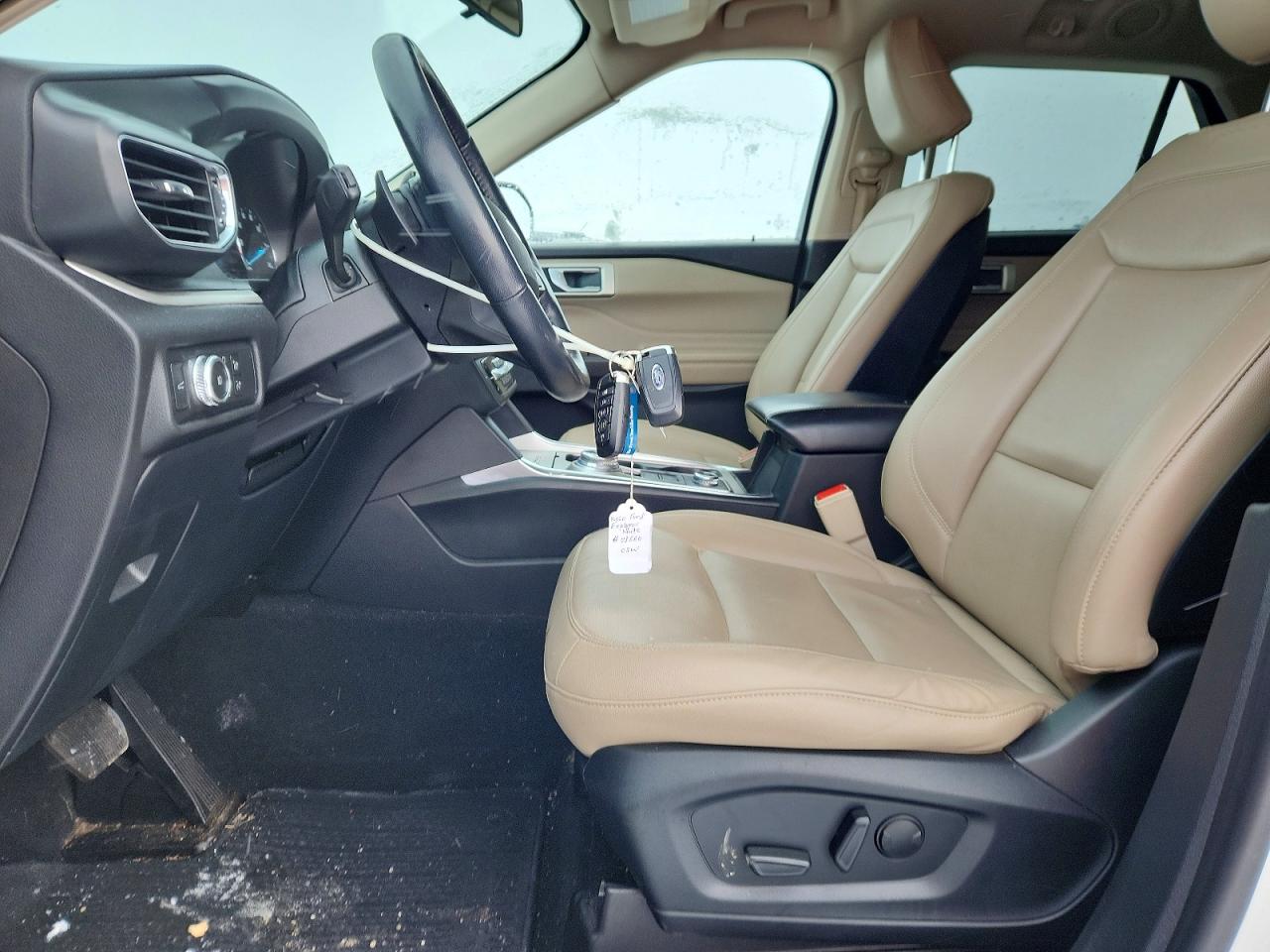 2020 FORD EXPLORER XLT photo 7