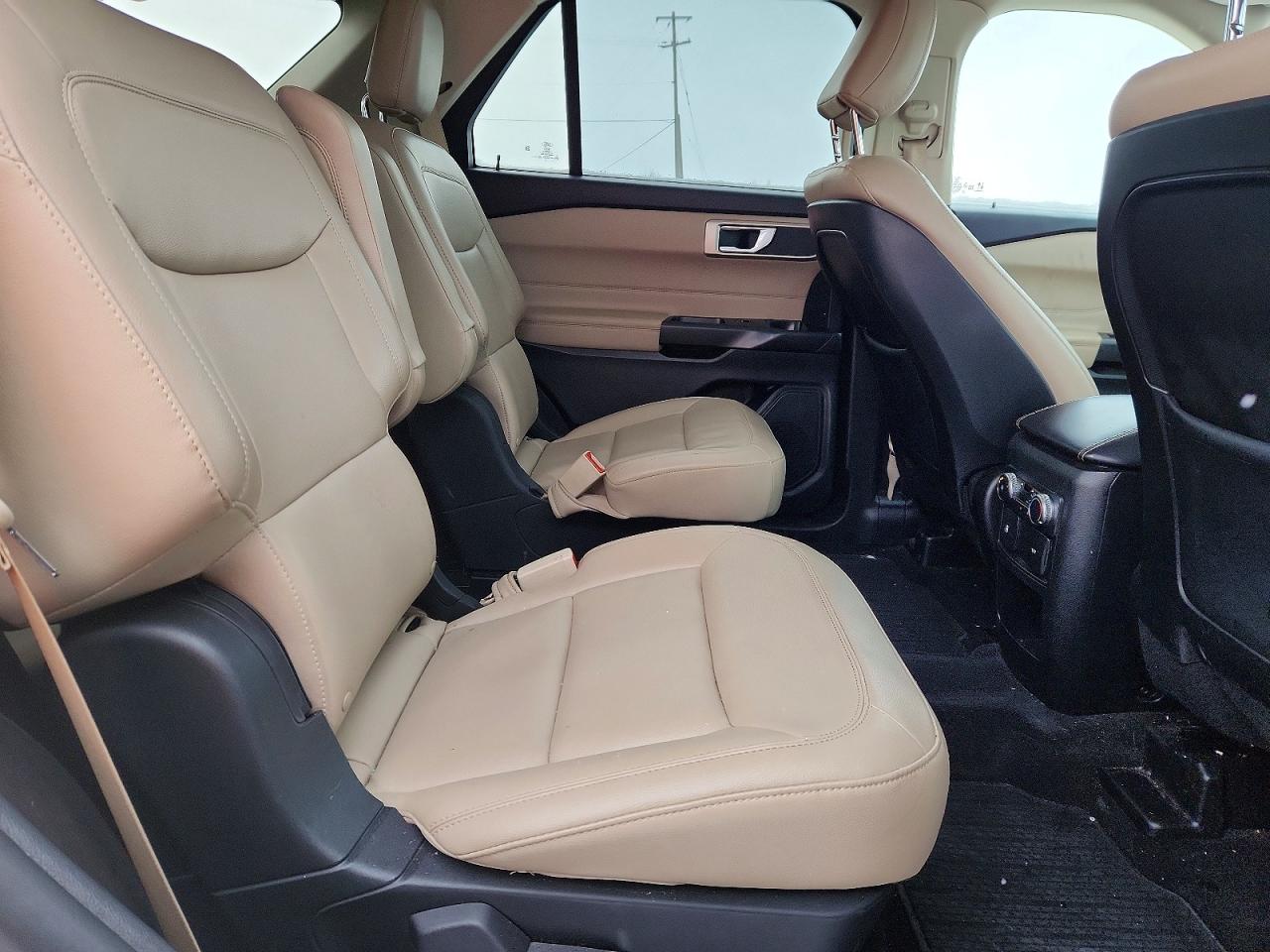 2020 FORD EXPLORER XLT photo 10