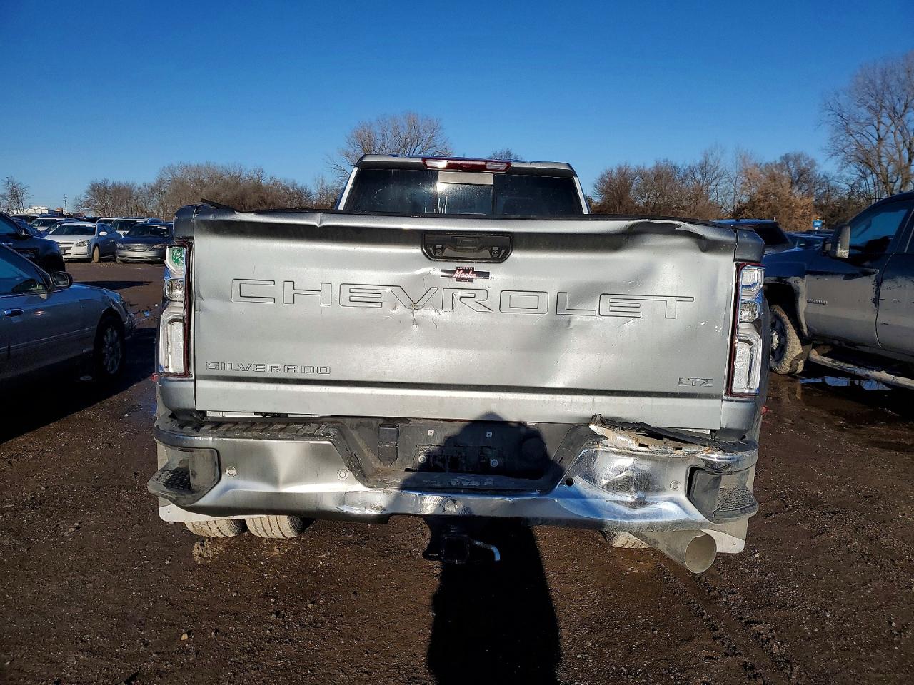 2024 CHEVROLET SILVERADO K3500 LTZ photo 6