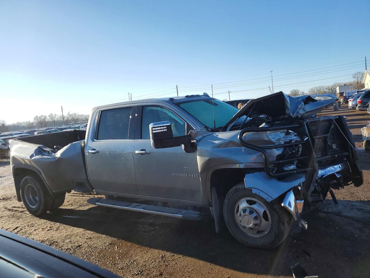 2024 CHEVROLET SILVERADO K3500 LTZ photo 4