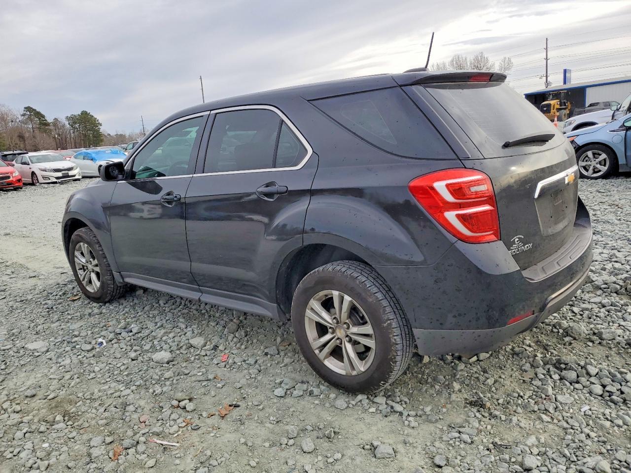 2017 CHEVROLET EQUINOX LS photo 2