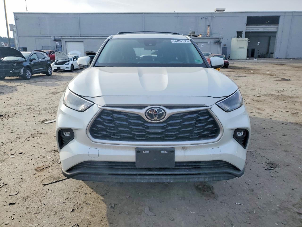 2023 TOYOTA HIGHLANDER L photo 5
