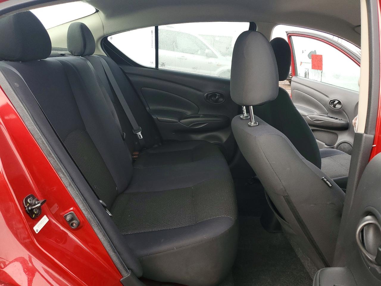 2012 NISSAN VERSA S photo 10