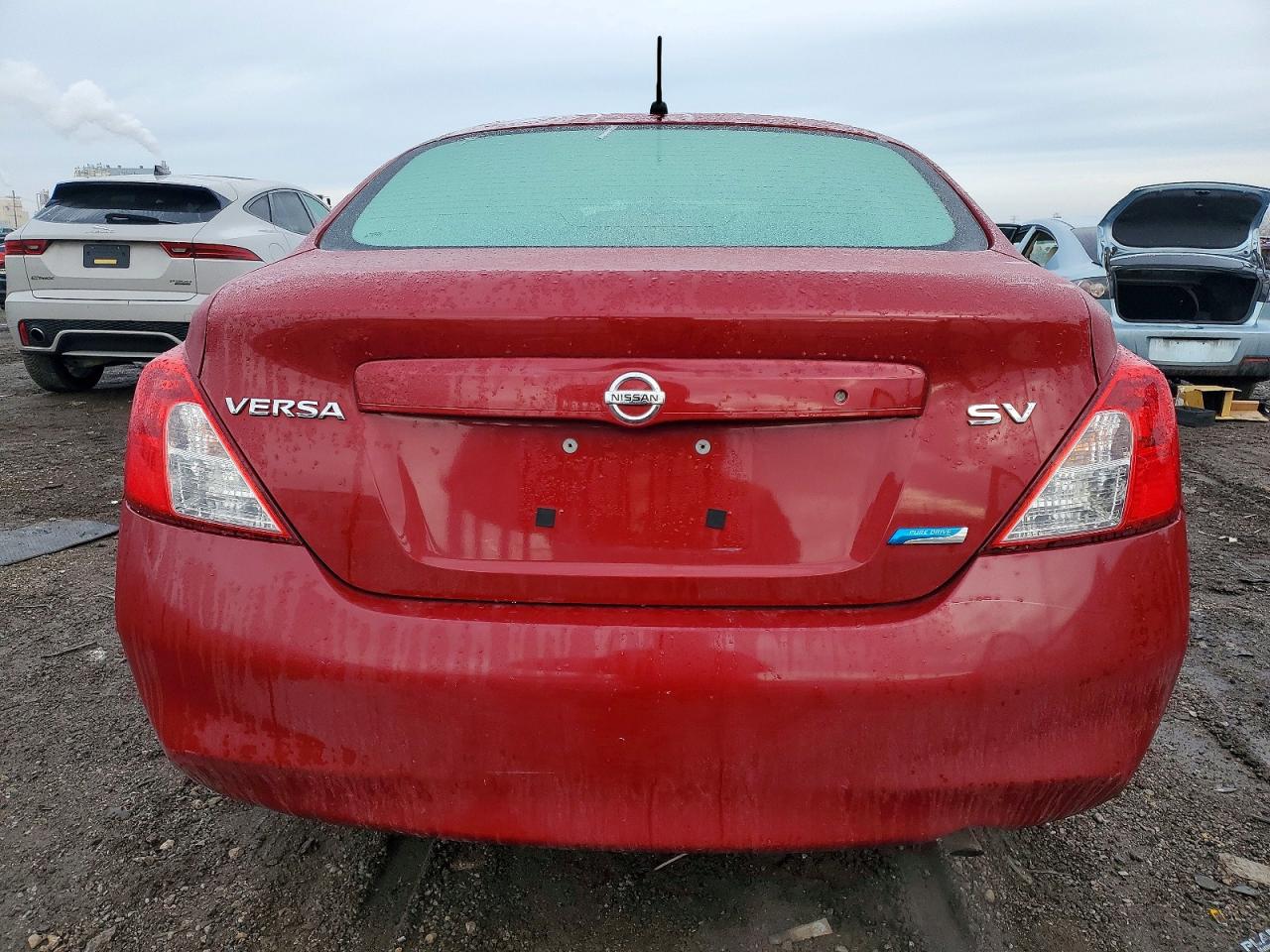 2012 NISSAN VERSA S photo 6