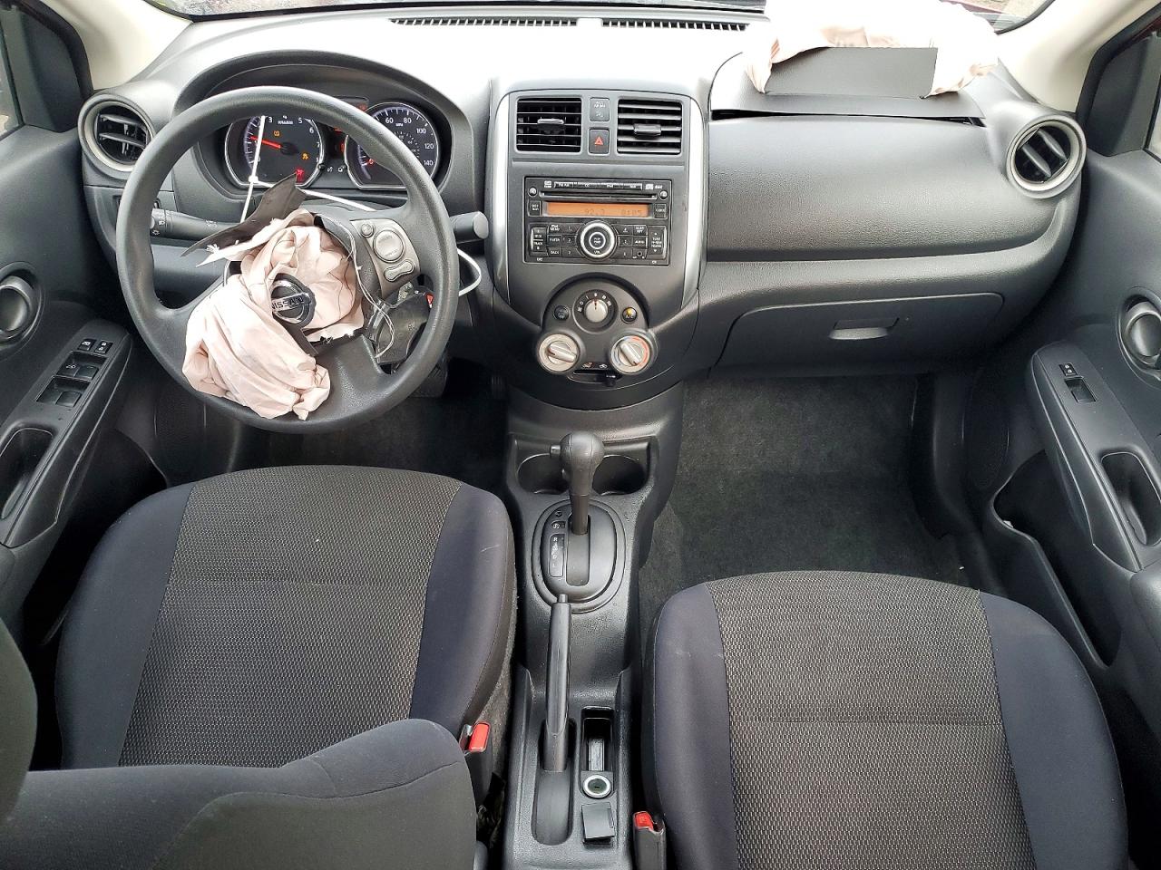 2012 NISSAN VERSA S photo 8