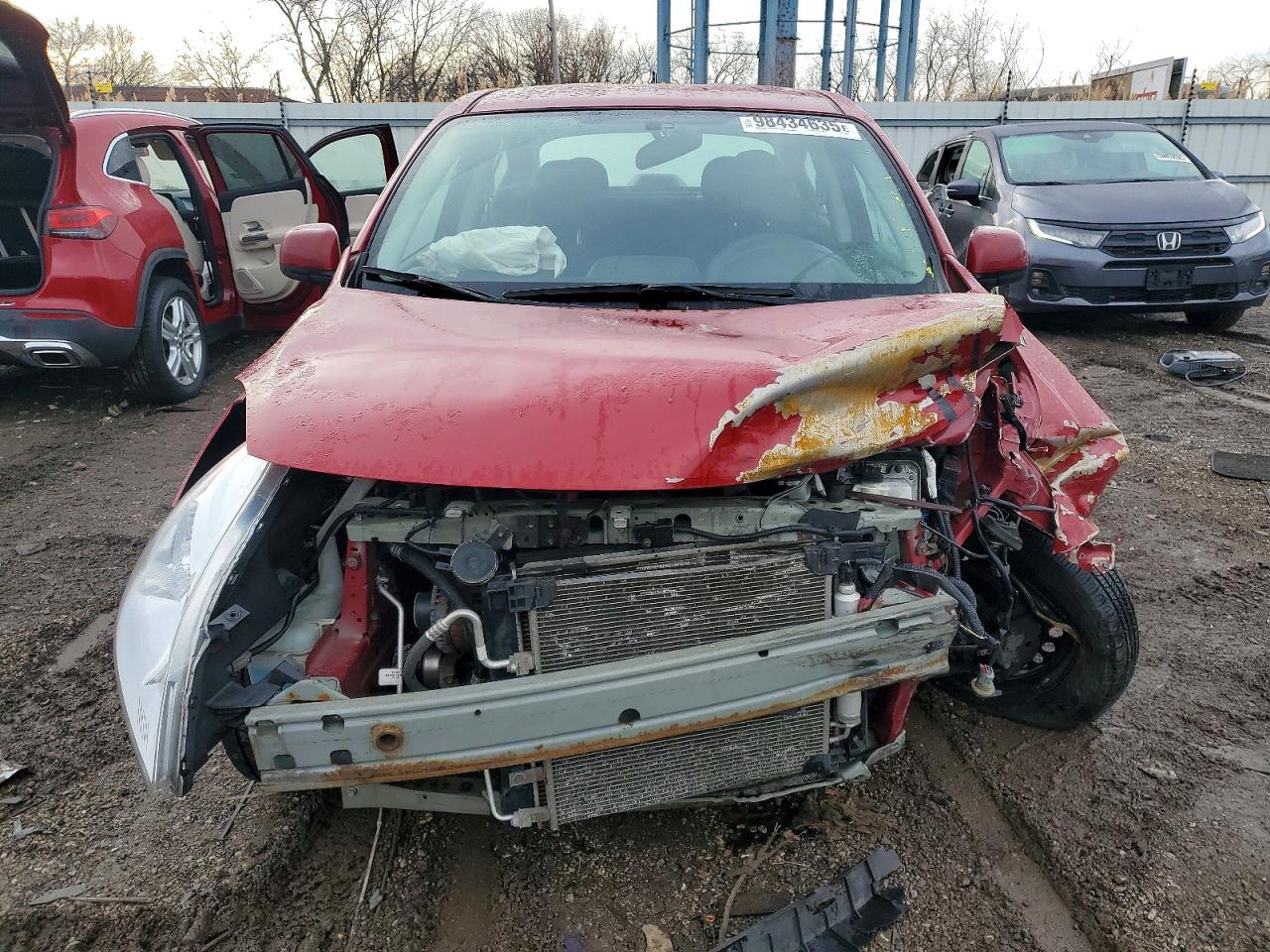2012 NISSAN VERSA S photo 5
