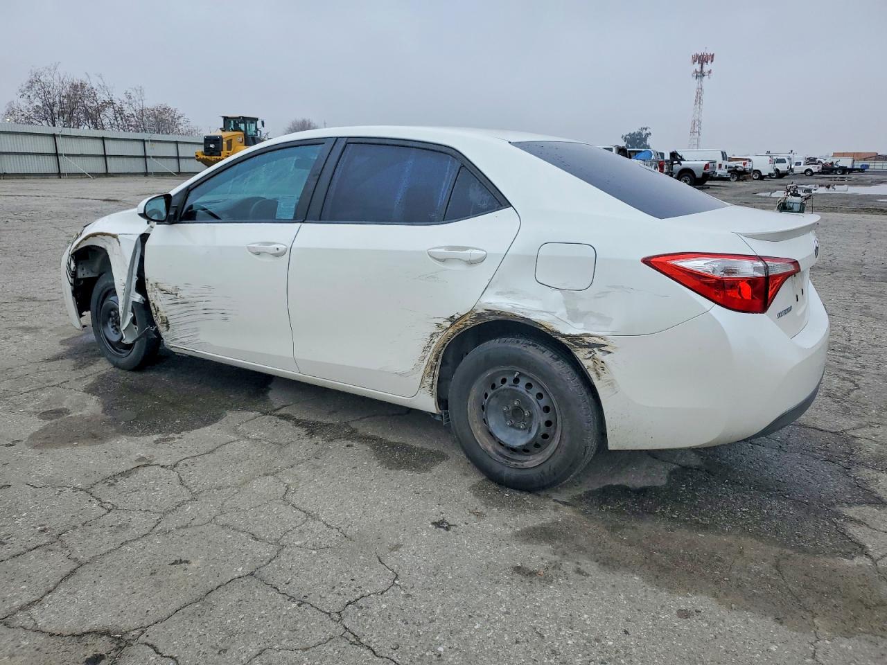 2014 TOYOTA COROLLA LE ECO photo 2