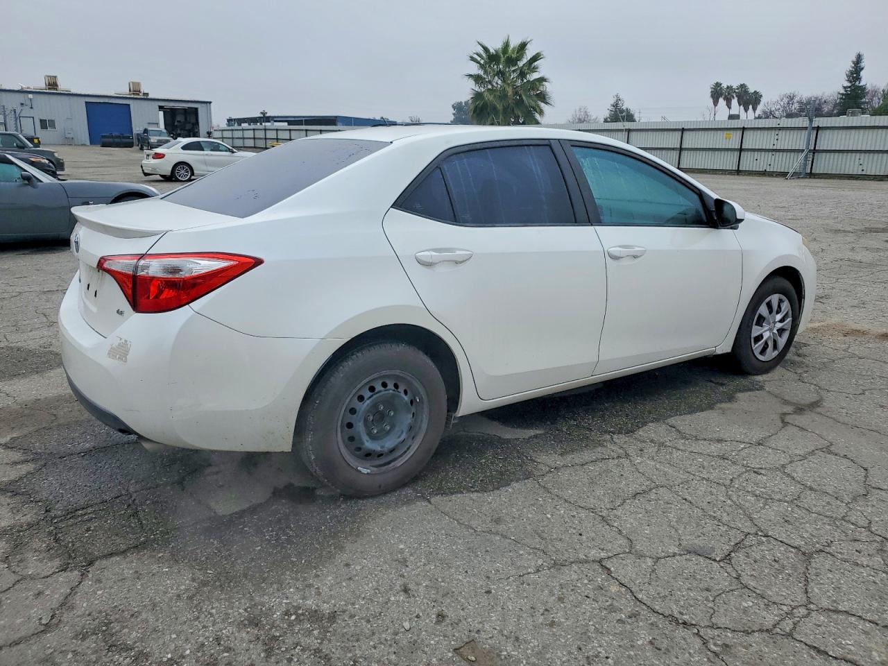 2014 TOYOTA COROLLA LE ECO photo 3