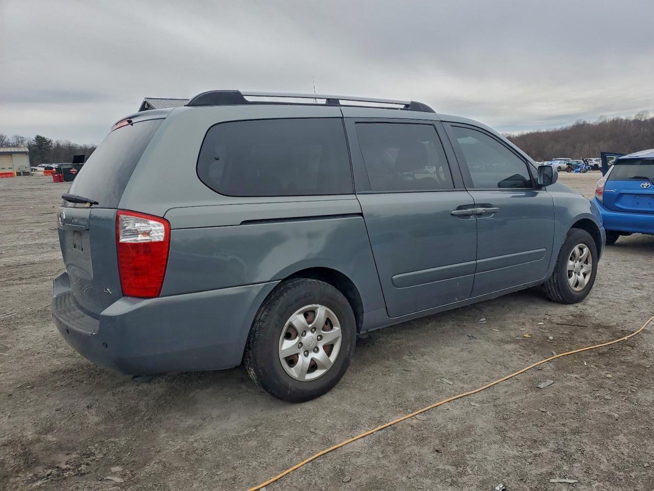 2008 KIA SEDONA EX photo 3