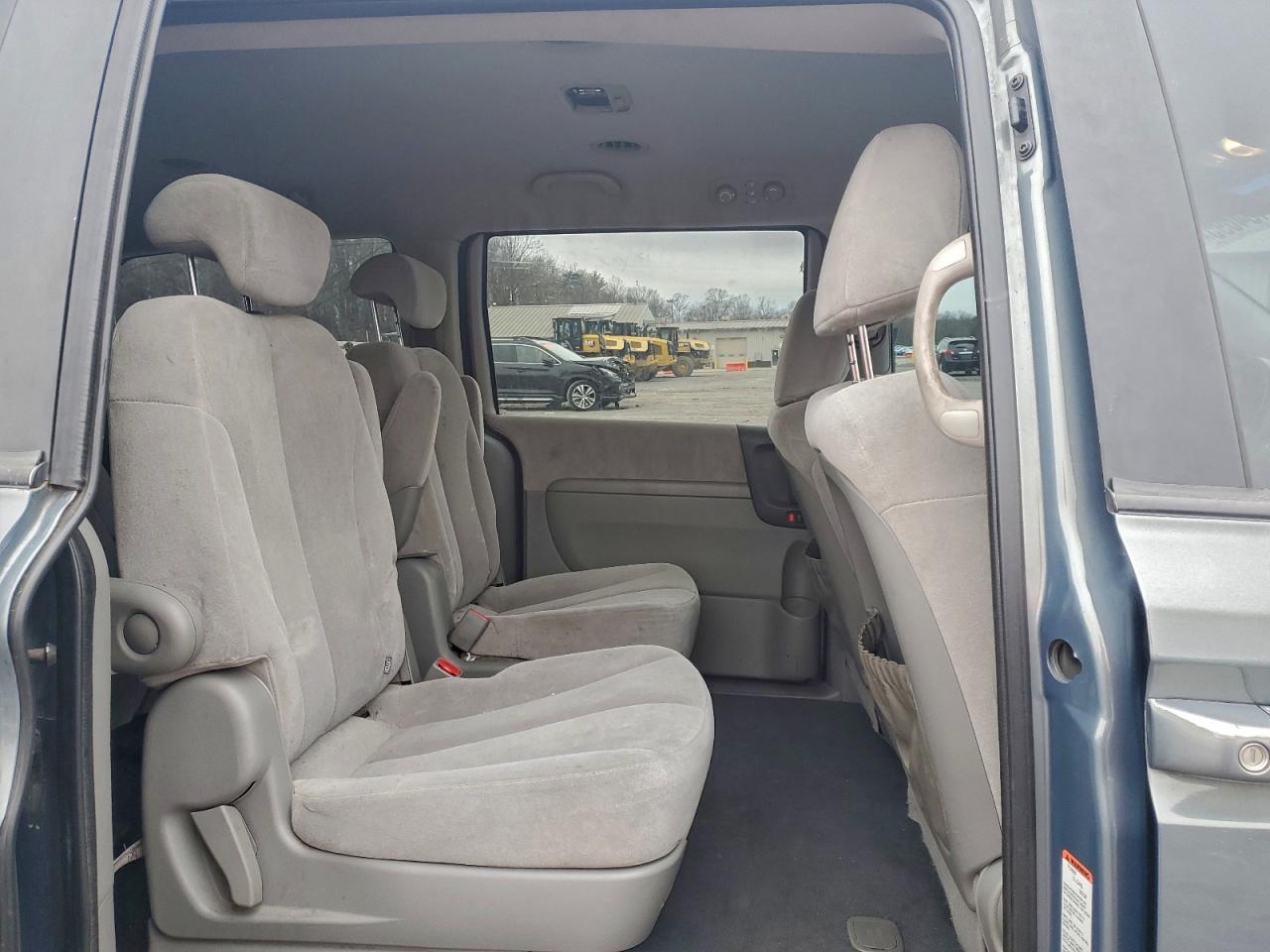 2008 KIA SEDONA EX photo 11