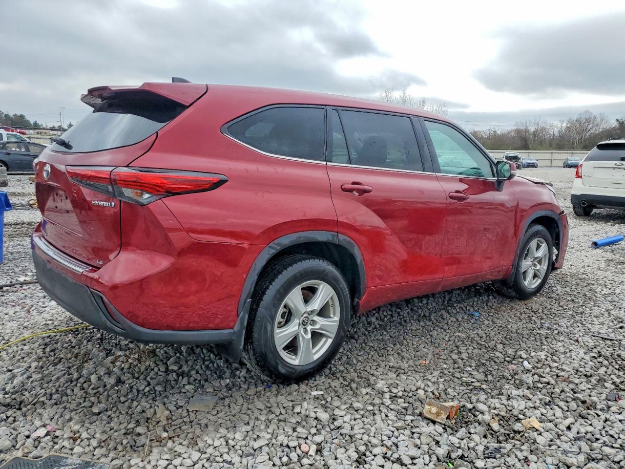 2022 TOYOTA HIGHLANDER HYBRID LE photo 7