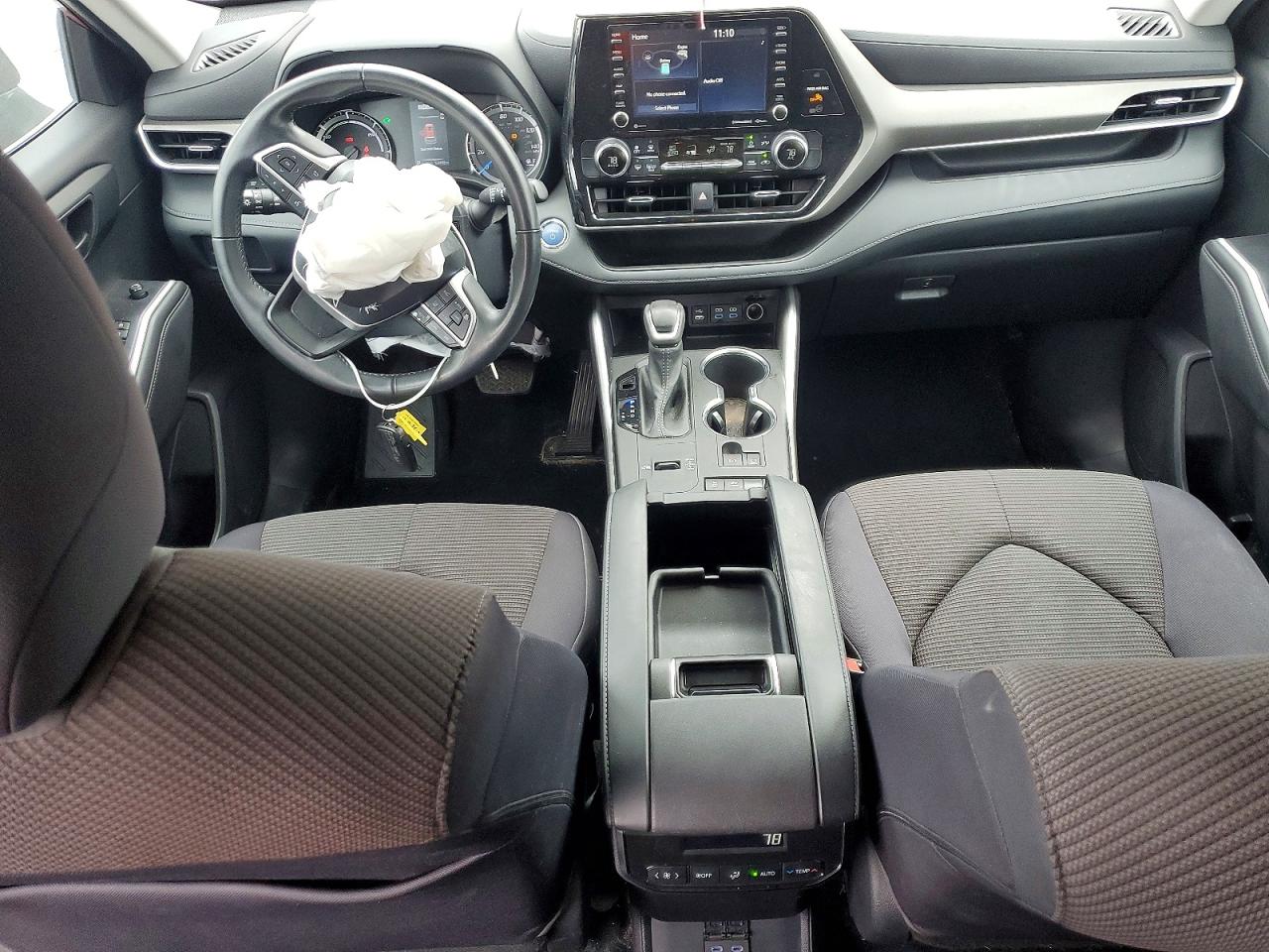 2022 TOYOTA HIGHLANDER HYBRID LE photo 22