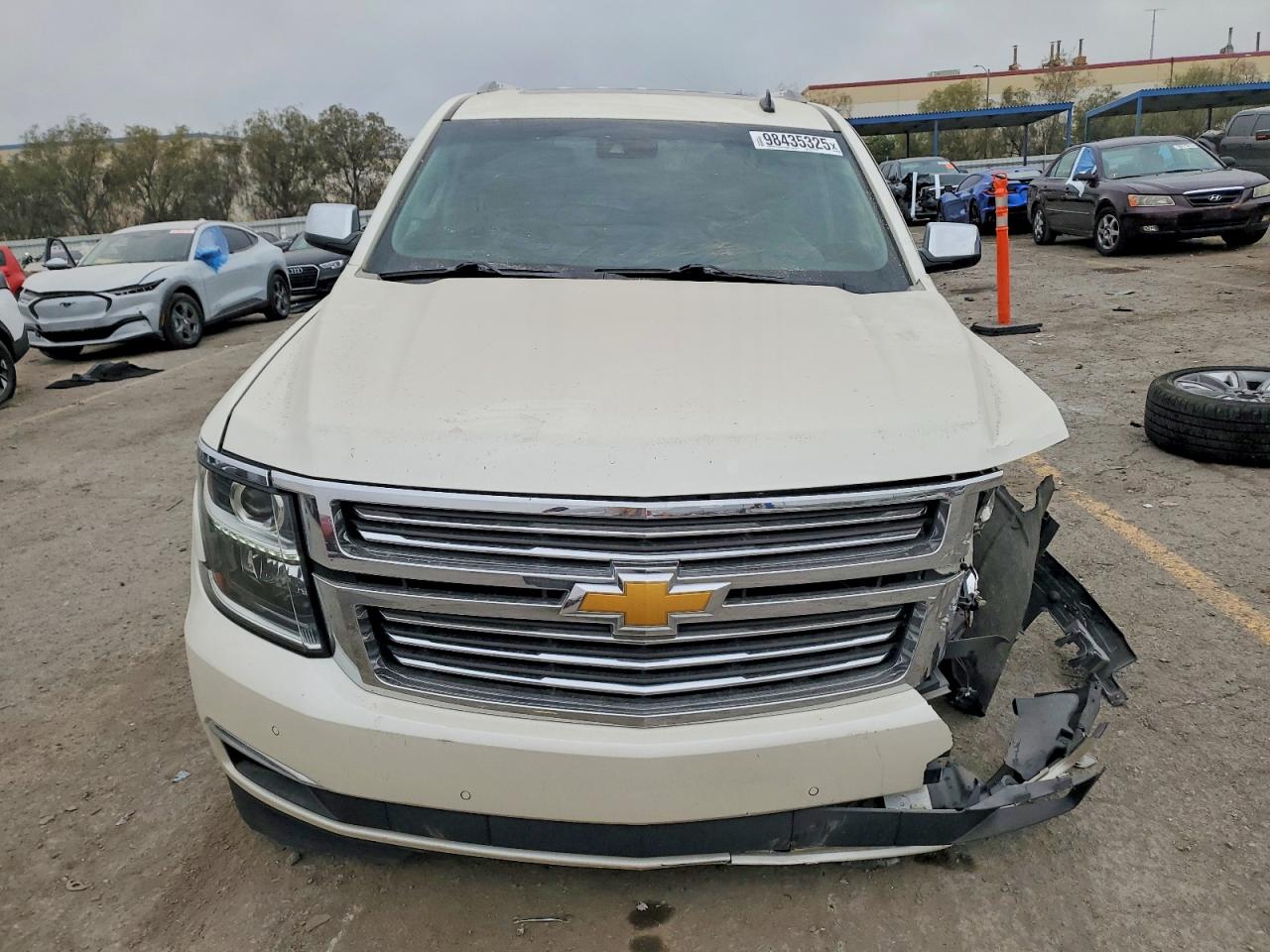 2015 CHEVROLET TAHOE C1500 LTZ photo 9