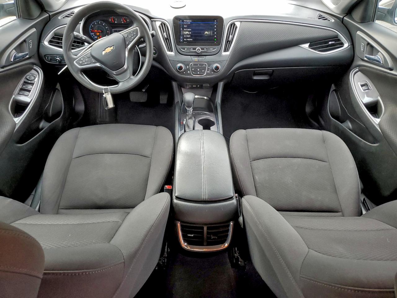 2023 CHEVROLET MALIBU LT photo 8