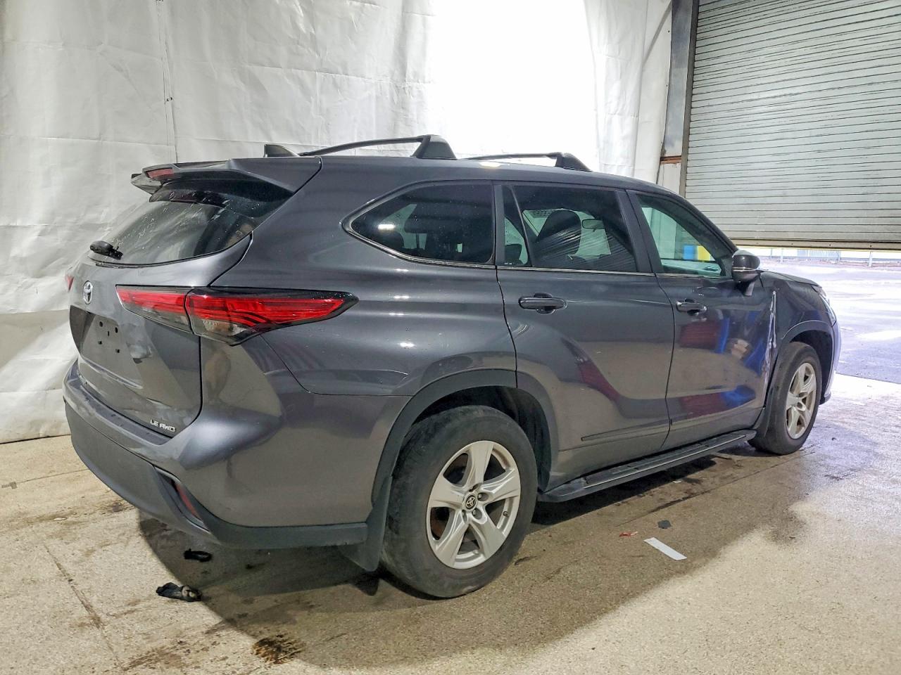 2023 TOYOTA HIGHLANDER L photo 3