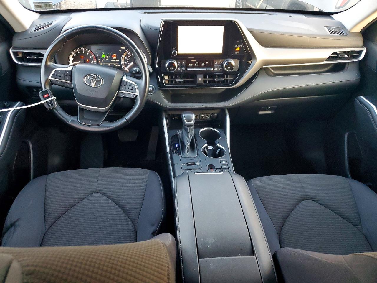 2023 TOYOTA HIGHLANDER L photo 8